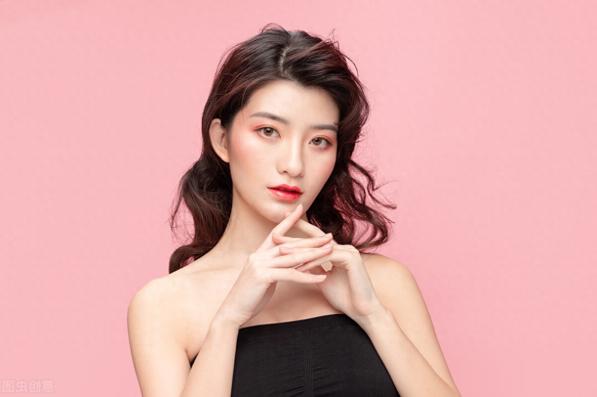 星座女生的优点和缺点、朋友圈、婚姻——天蝎座