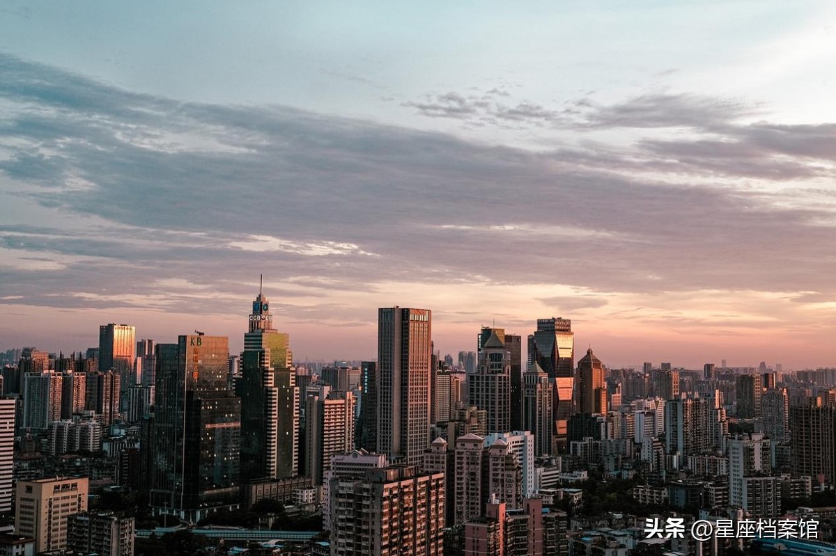 和水瓶座很搭的3个星座