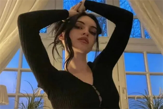 有美貌有脑子的星座女