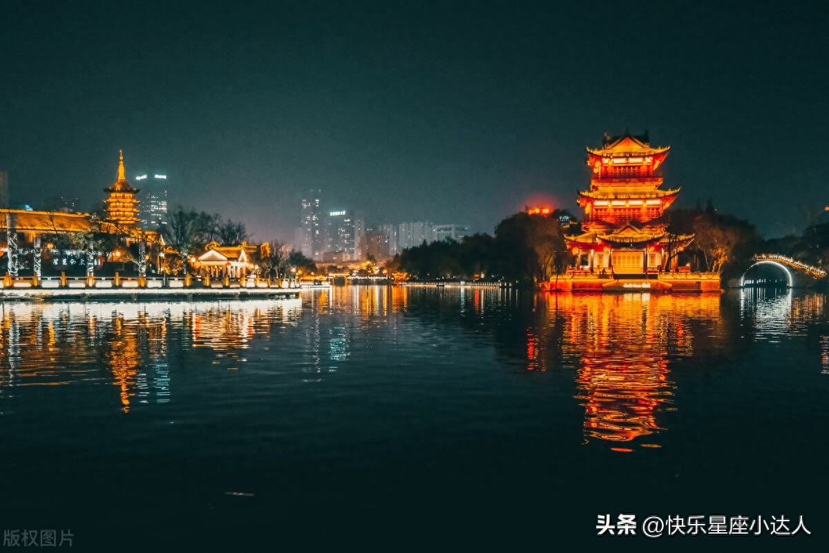 摩羯男喜欢一个人的表现有哪些