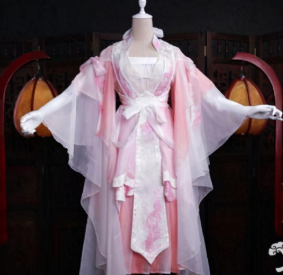 十二星座专属的古风服装：射手座、天秤座