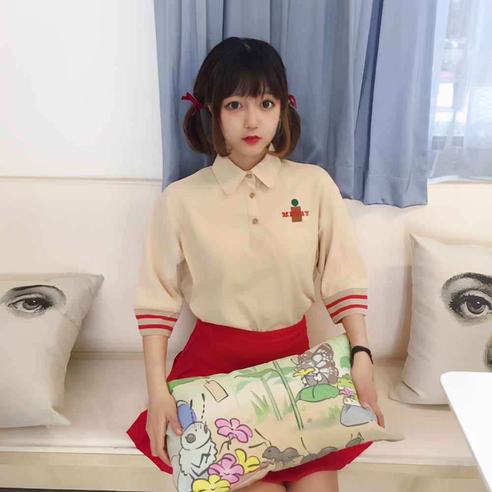 十二星座中“放不下想又怕”的女生