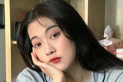狮子座女生喜欢一个人的表现