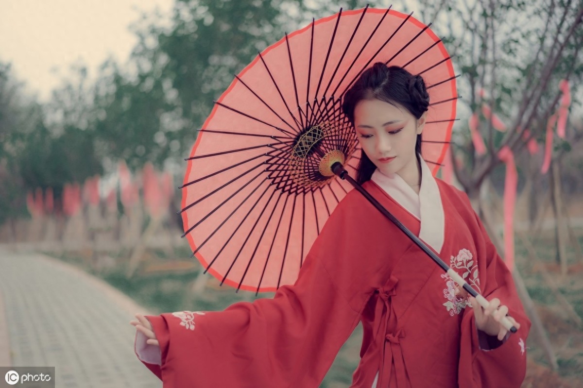 男人最欣赏的三大星座女
