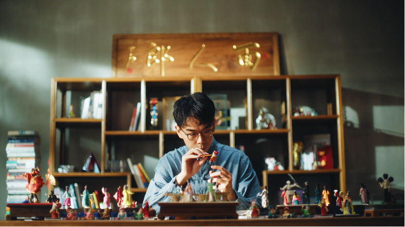 打开“就业手册”：拓展就业选择 新职业成就新生活