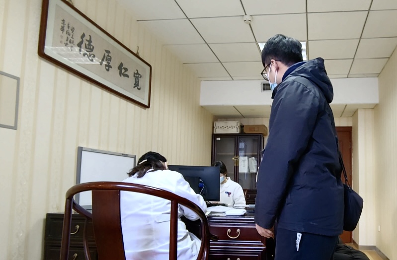 打开“就业手册”：拓展就业选择 新职业成就新生活