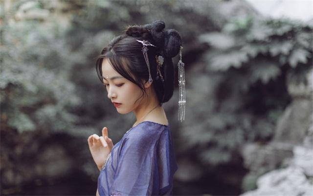 高冷是表象