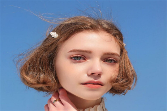 一生桃花最旺的星座女是谁