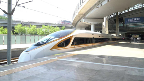 “中国名片”闪耀世界 京津城际见证中国高铁发展